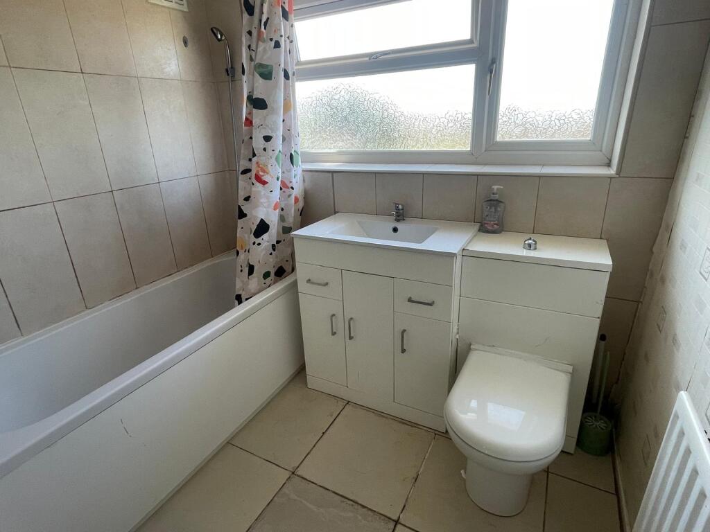 West Bromwich, B70 photo 4