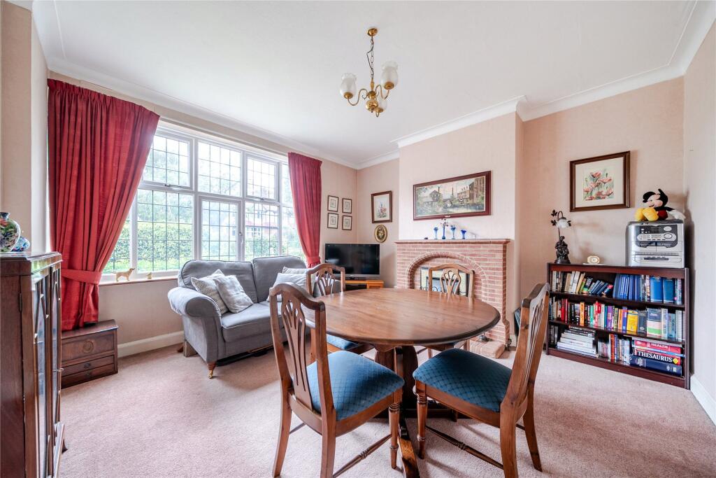 House in Bromley - View 3