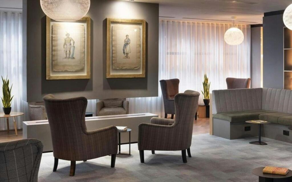 Breakout Area.jpg