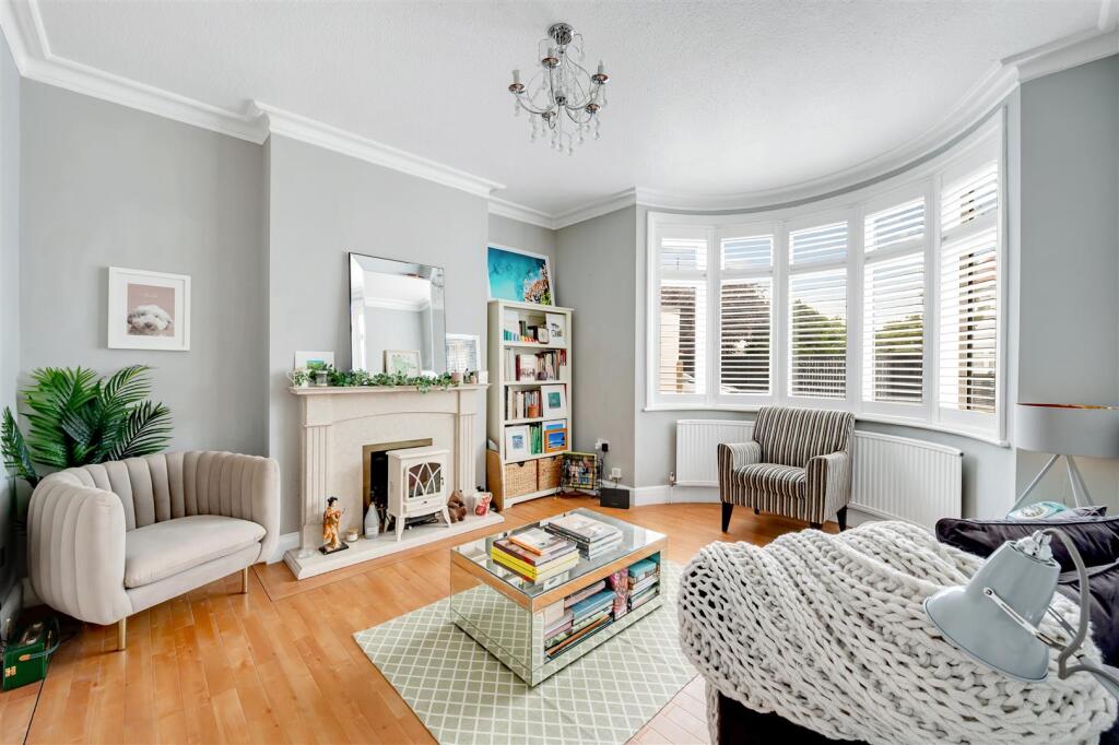 House in London - View 4