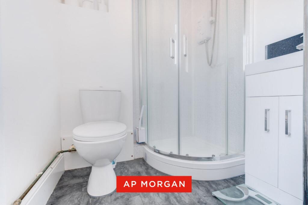 Additional image 11 of Brook End Drive, Henley-in-Arden, Warwickshire, B95