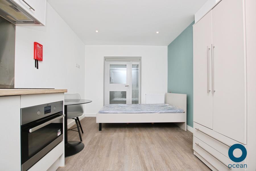 Main image of property: Cave Street - St Pauls
