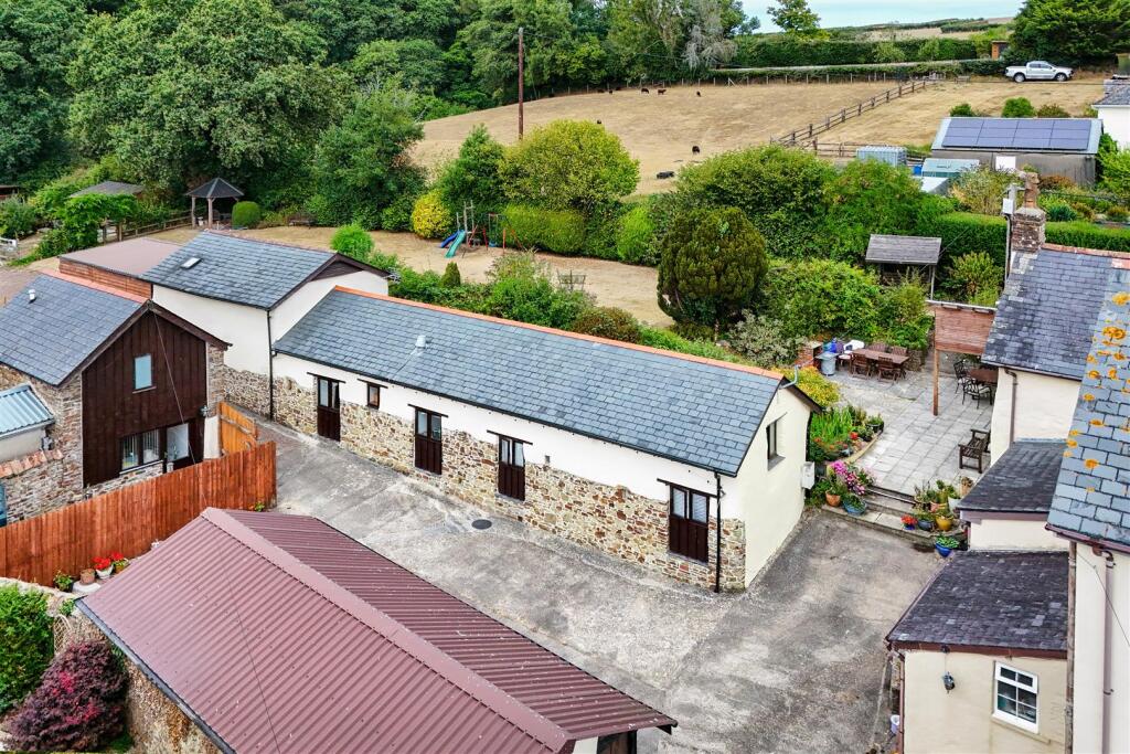 House in Exeter - View 2