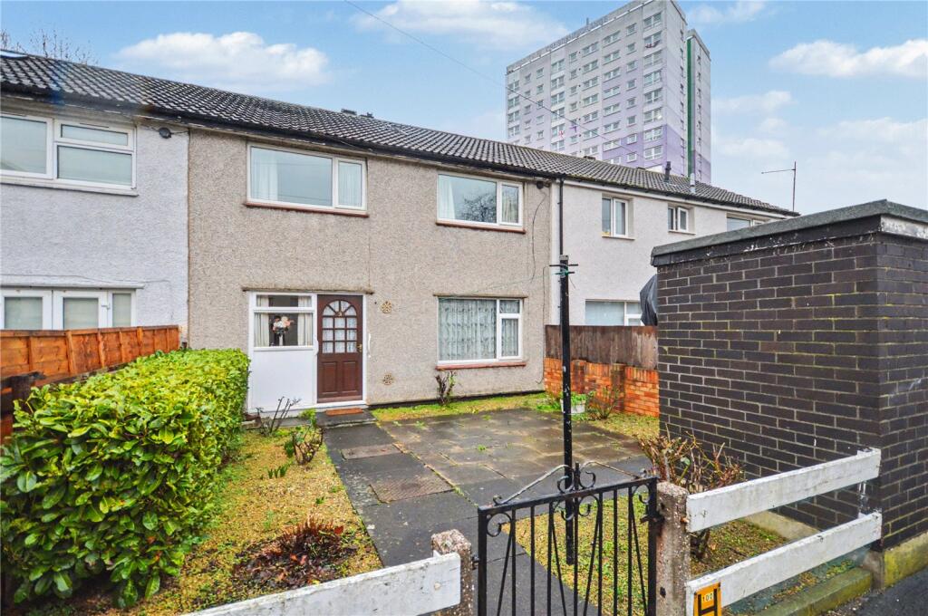 Main image of property: Moor Crescent Chase, Leeds, West Yorkshire