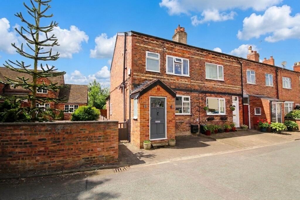 2-bed terraced on Cross Street, Marston, CW9, £225,000