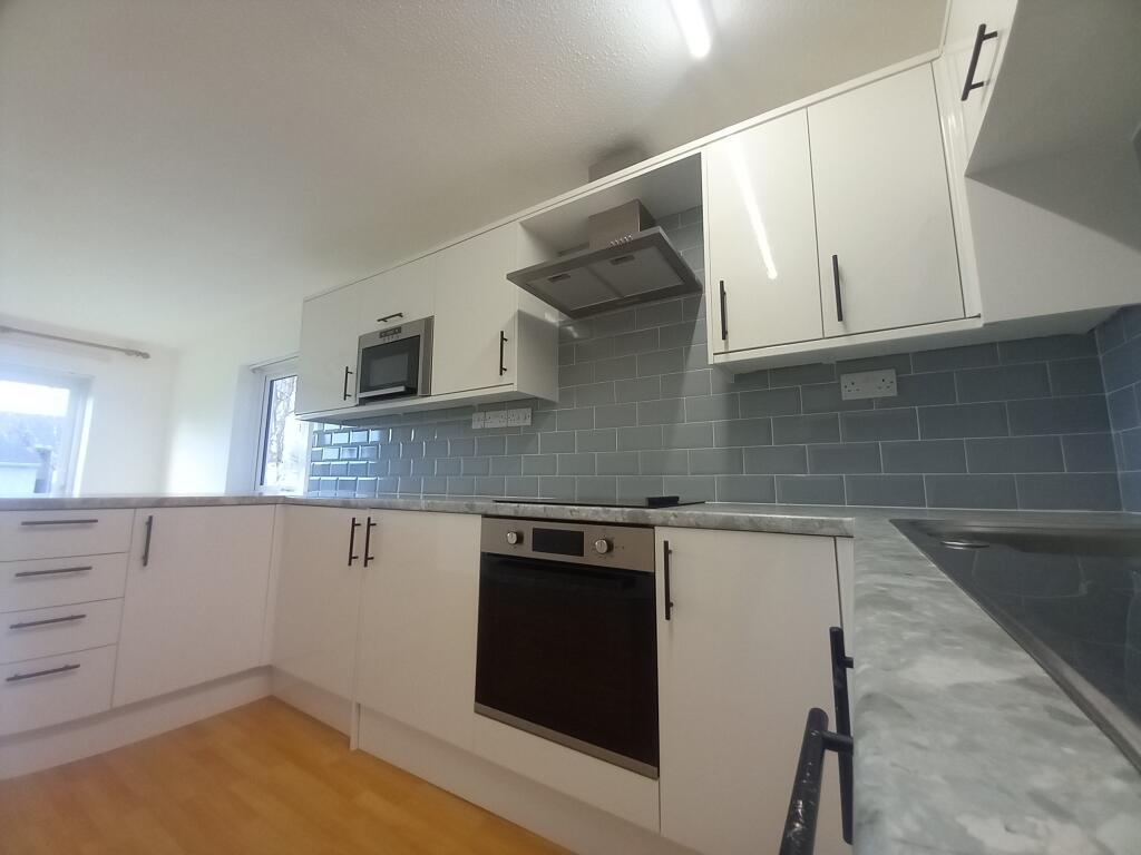 Main image of property: Ffordd Garnedd, Y Felinheli