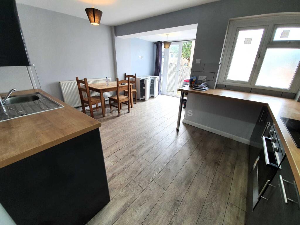 House in Reading - View 2