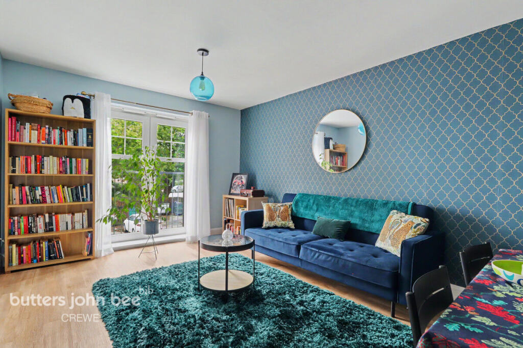Apartment in Crewe - View 2