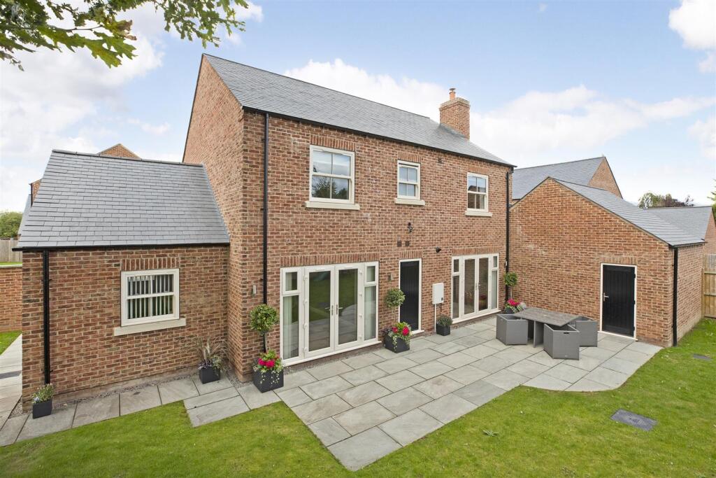 Main image of property: 4 Bell Farm Cottage, Minskip Road, Boroughbridge, York