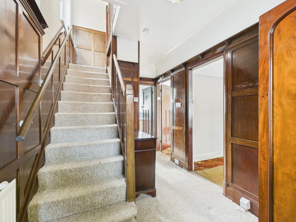 Harrington Drive, Nottingham photo 3