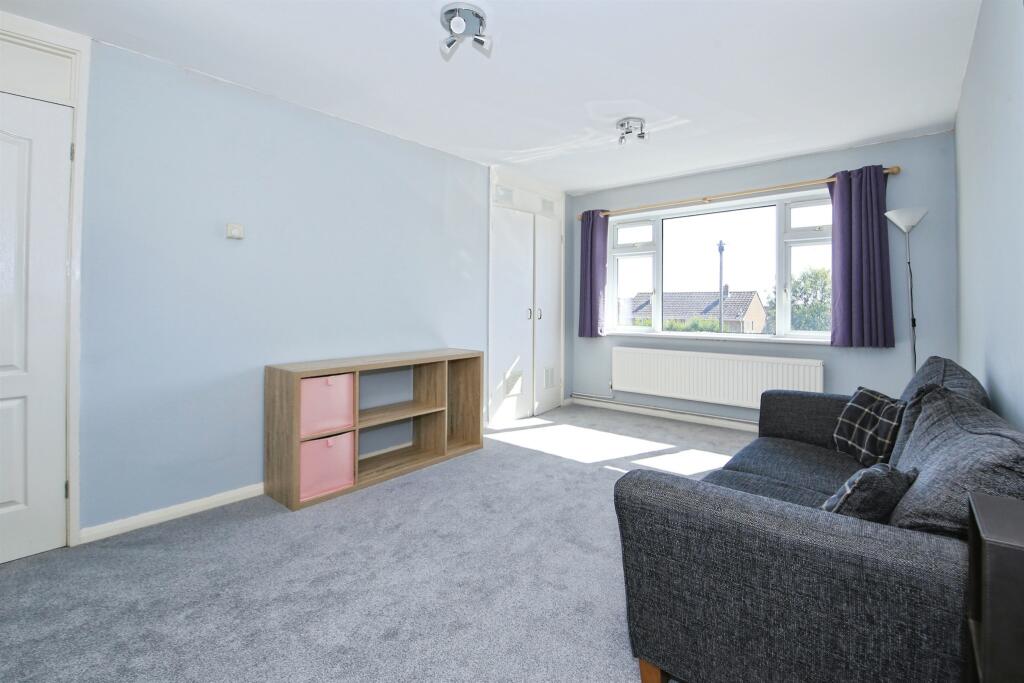 Apartment in Huntingdonshire, Yaxley - View 3