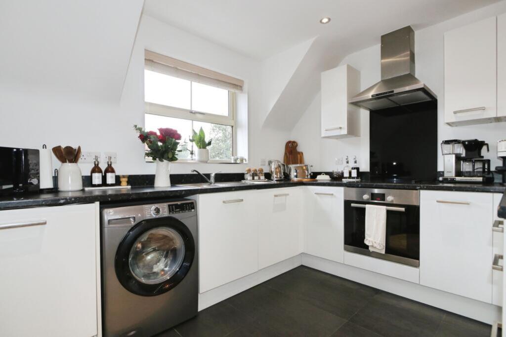 Apartment in Leicester - View 4
