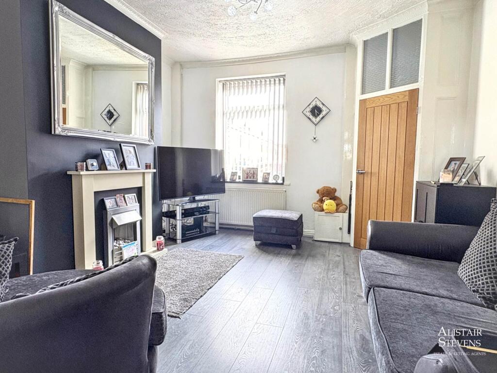 House in Oldham, Stock Brook, Chadderton - View 4