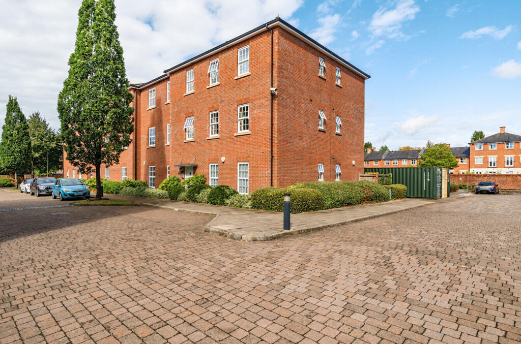 Main image of property: Amberley Court, North Square, Knowle, Hampshire,, PO17