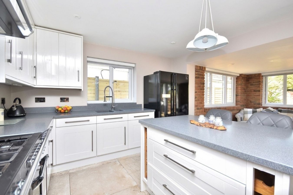 Booth Lane North, Northampton, NN3 - View 4