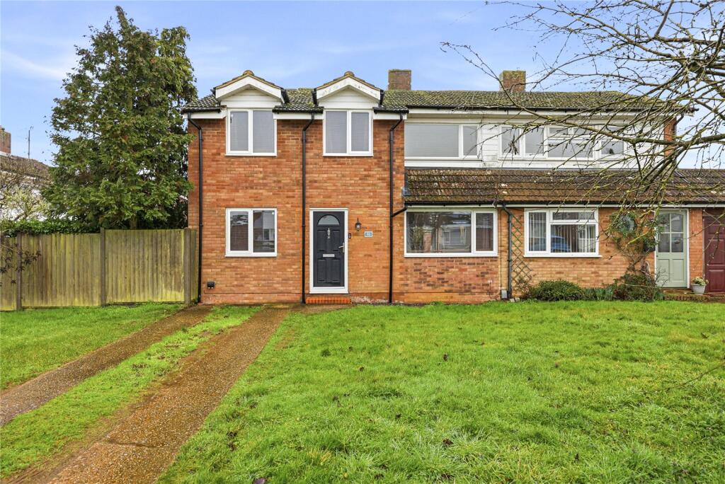 Main image of property: Lakefield Avenue, Toddington, Bedfordshire, LU5