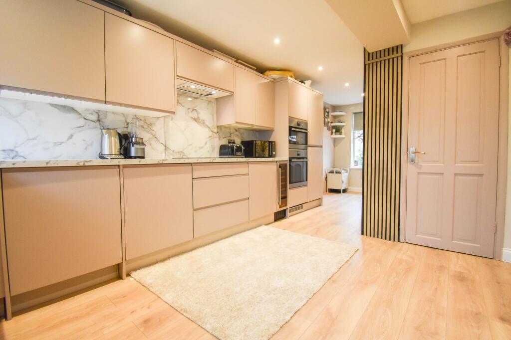 Ivel Close, Bedford, MK41 photo 2