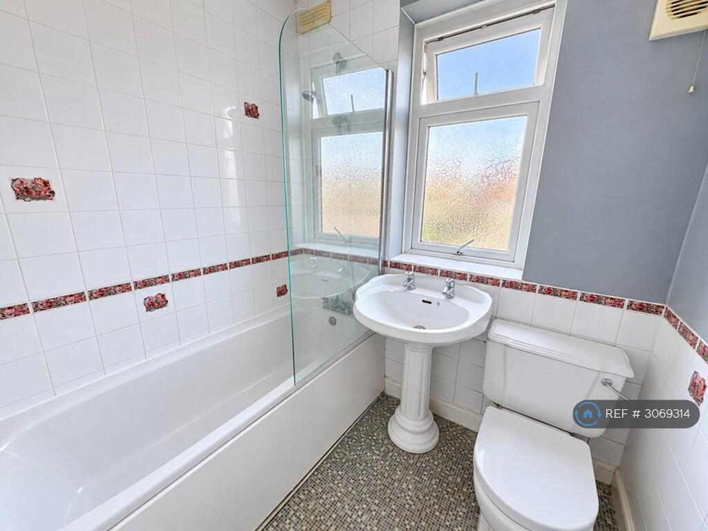 House in Ilford - View 5