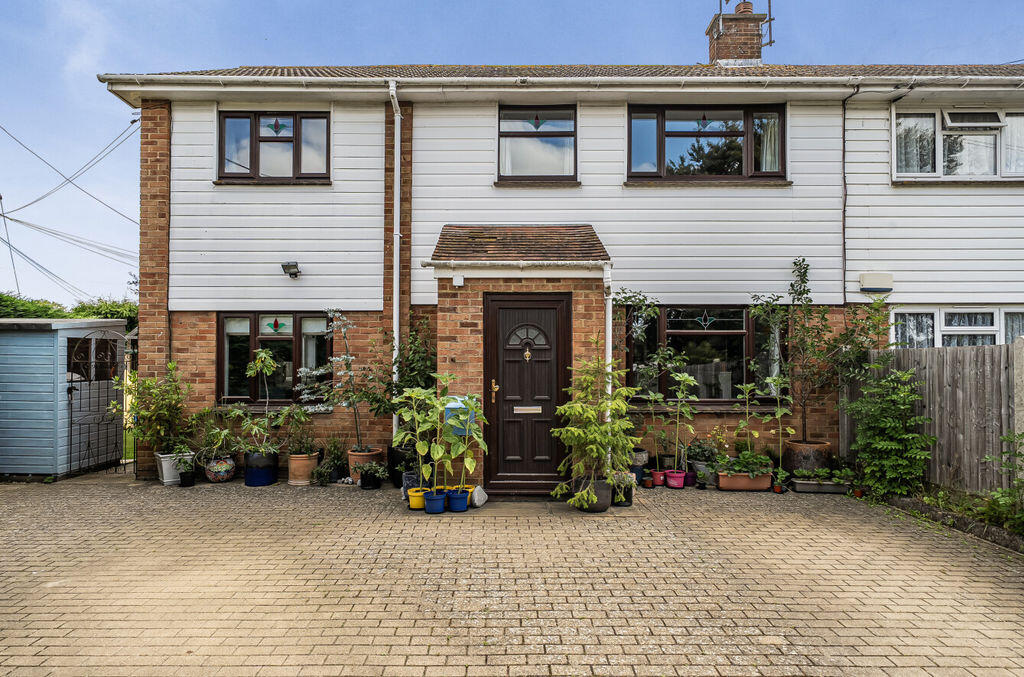Main image of property: Cleavesland, Laddingford
