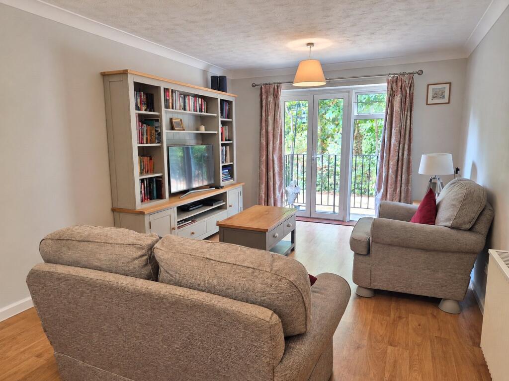 Apartment in London, High Barnet - View 3