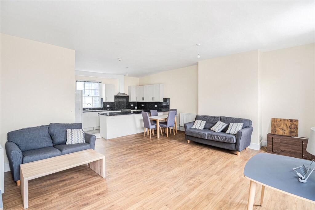 Main image of property: THE SQUARE, ABINGDON, OX14