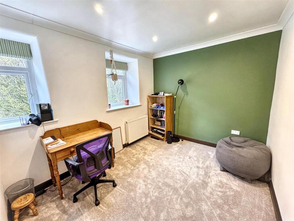 Additional image 7 of High Street, Steeton, Keighley, BD20 6NT