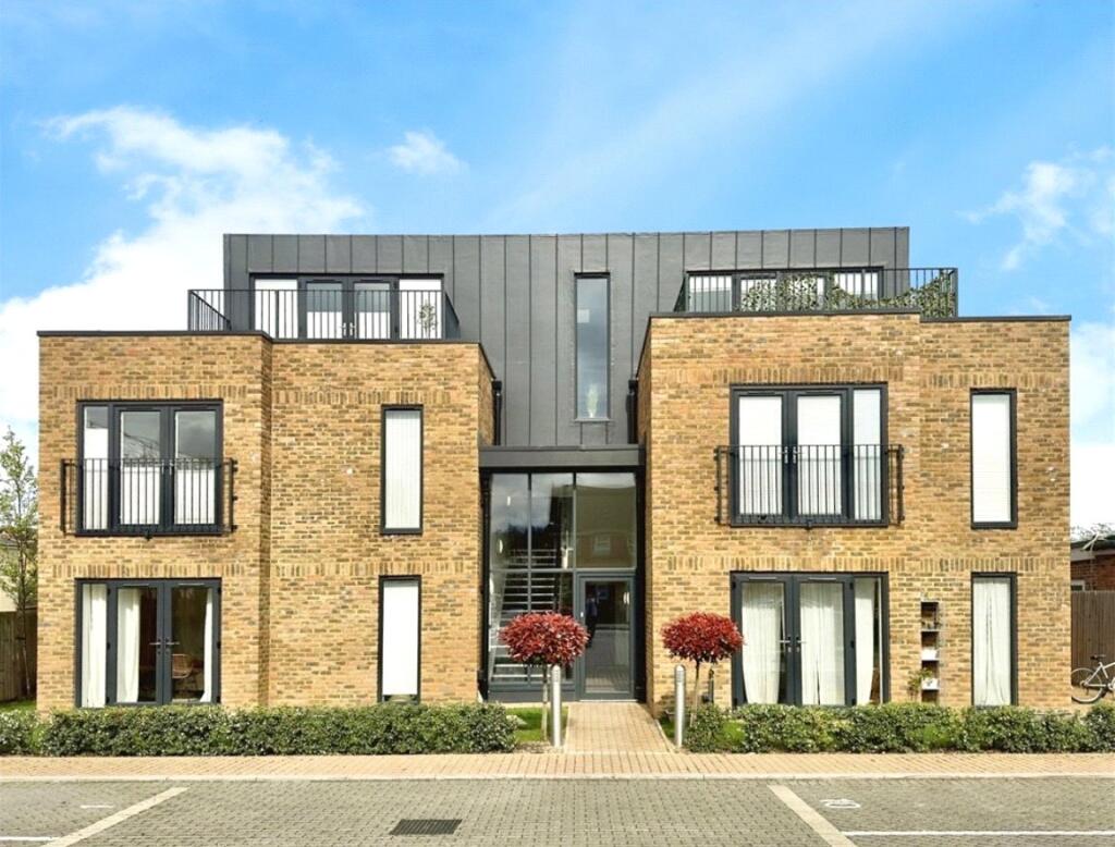 Apartment in Slough