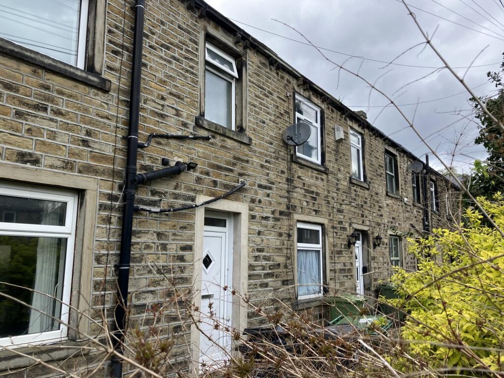 Main image of property: Westgate, Almondbury, Huddersfield, West Yorkshire, HD5