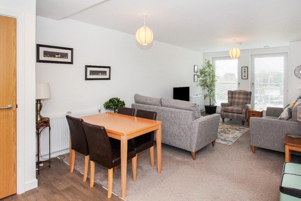Flat 23, 9 Ferrymuir, Glenforth Court, South Queensferry, Edinburgh, EH30 9BQ - View 3