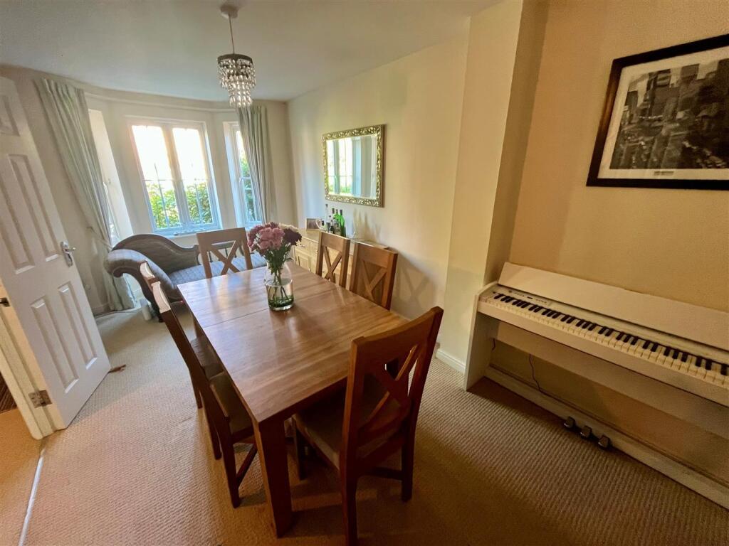 House in Salisbury - View 4