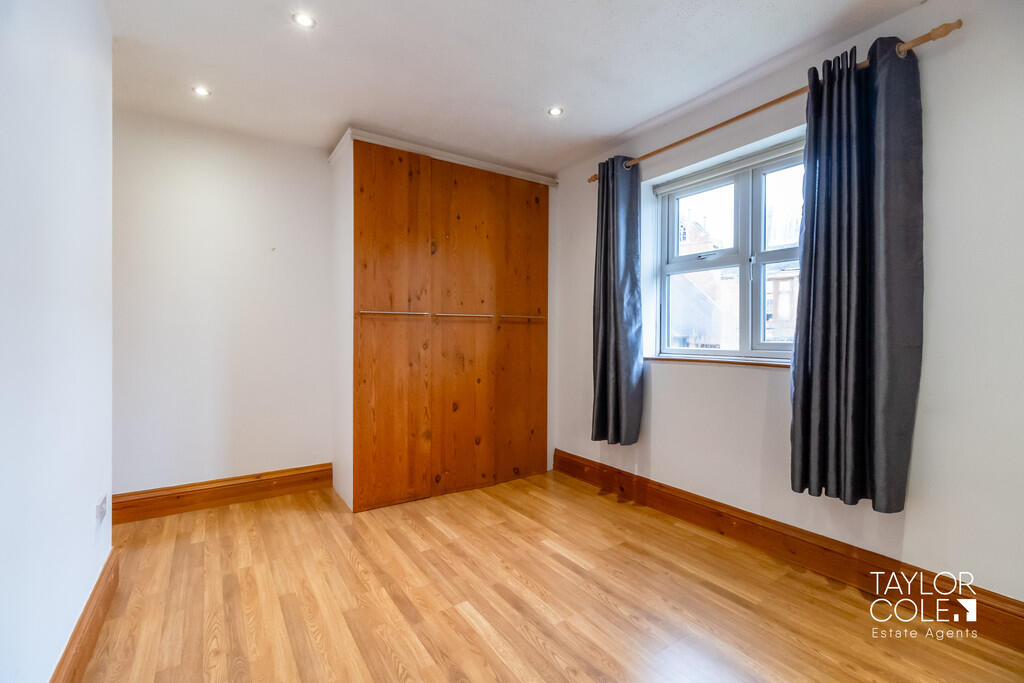 Additional image 6 of Furness, Tamworth