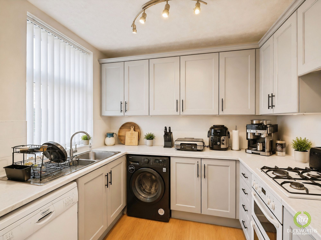House in Burnley, Lancashire - View 4