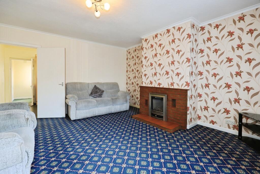 House in Dudley - View 5