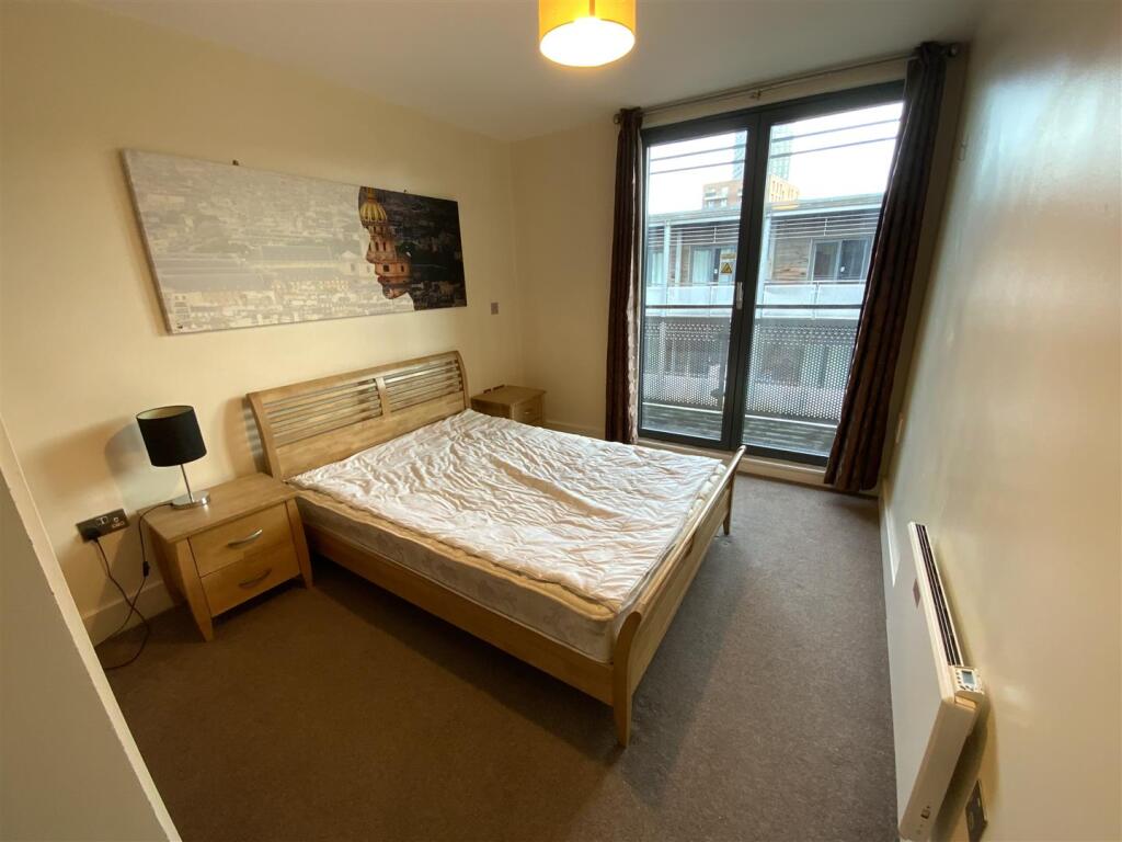 Apartment in Birmingham, The Arcadian, Digbeth - View 5