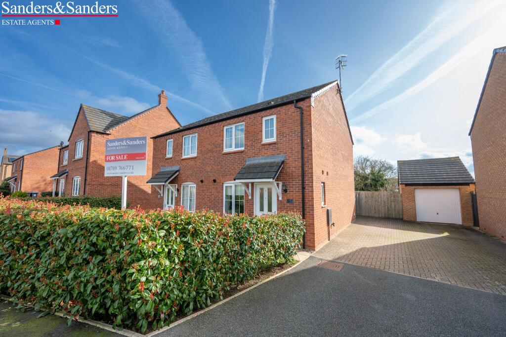 Main image of property: Oak Place , Bidford On Avon, B50