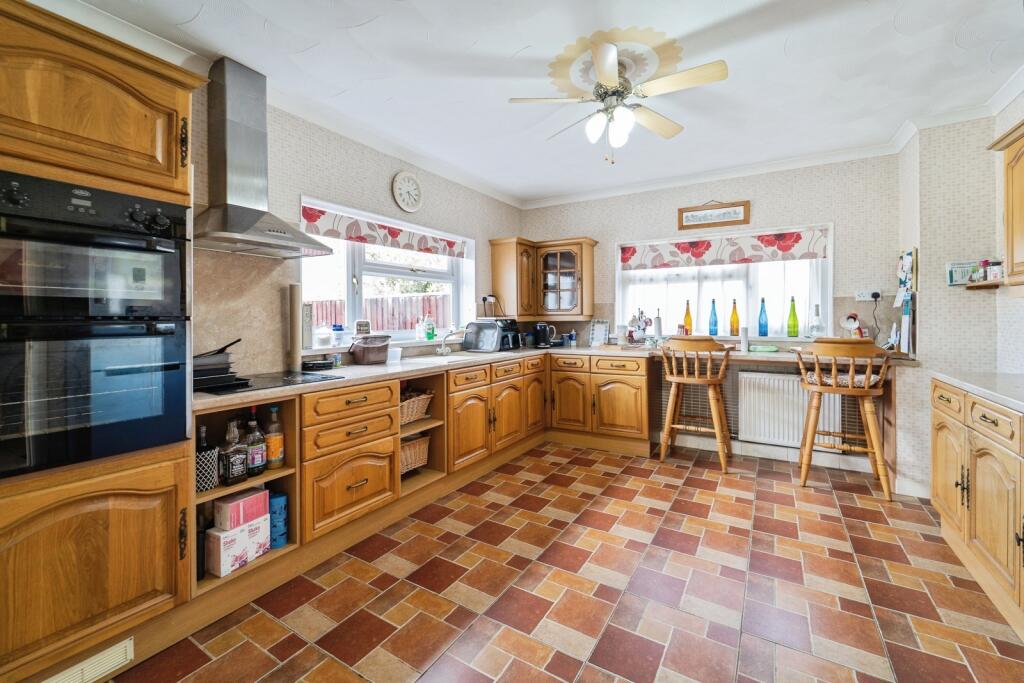House in Swansea - More