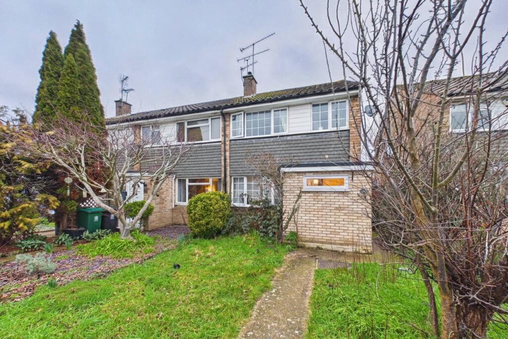 Main image of property: Hag Hill Rise, Taplow, Maidenhead, Berkshire, SL6