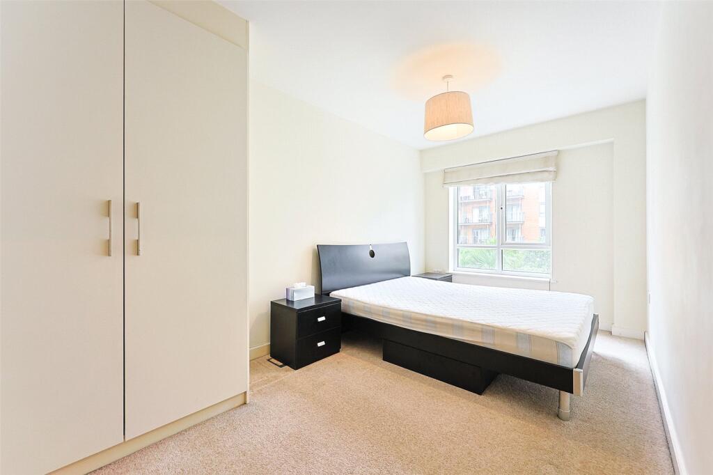 Apartment in London, Grahame Park, Colindale - View 5