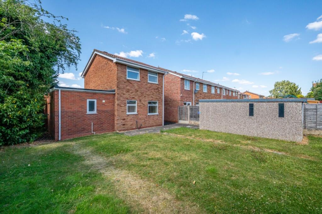 Packwood Close, Willenhall, West Midlands, WV13 photo 4