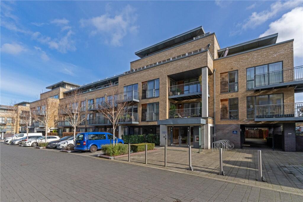 Main image of property: Newton Court, Kingsley Walk, Cambridge, CB5