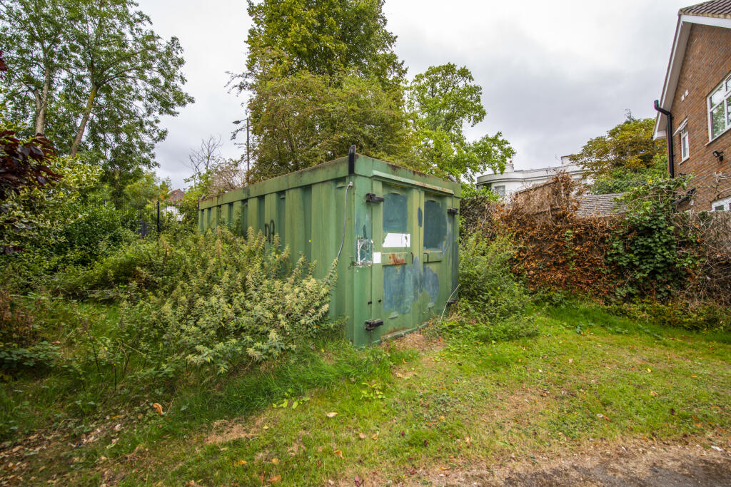 Main image of property: HA7 3DS