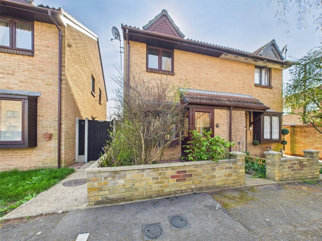 Main image of property: Crawford Compton Close, Hornchurch, RM12