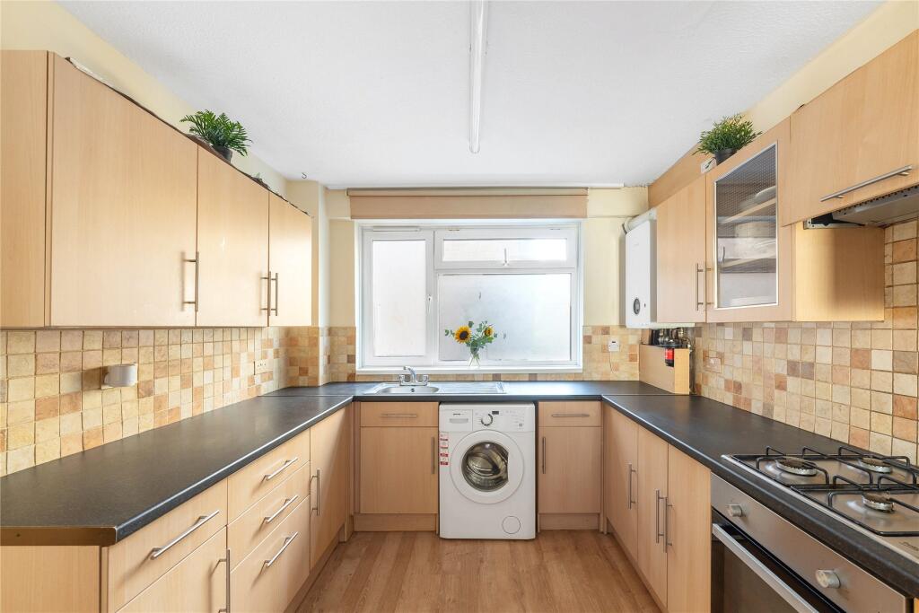 Apartment in London - View 4