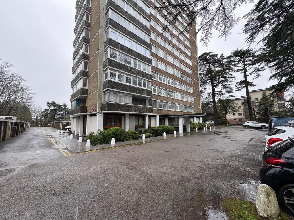 Main image of property: Bassett Avenue, Southampton, Hampshire, SO16