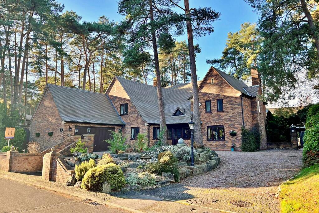 Main image of property: Davids Lane, Ringwood