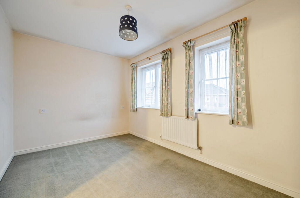Hodges Mews, High Wycombe, Buckinghamshire - More