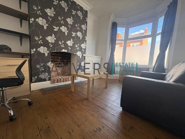 4 bedroom detached house for rent