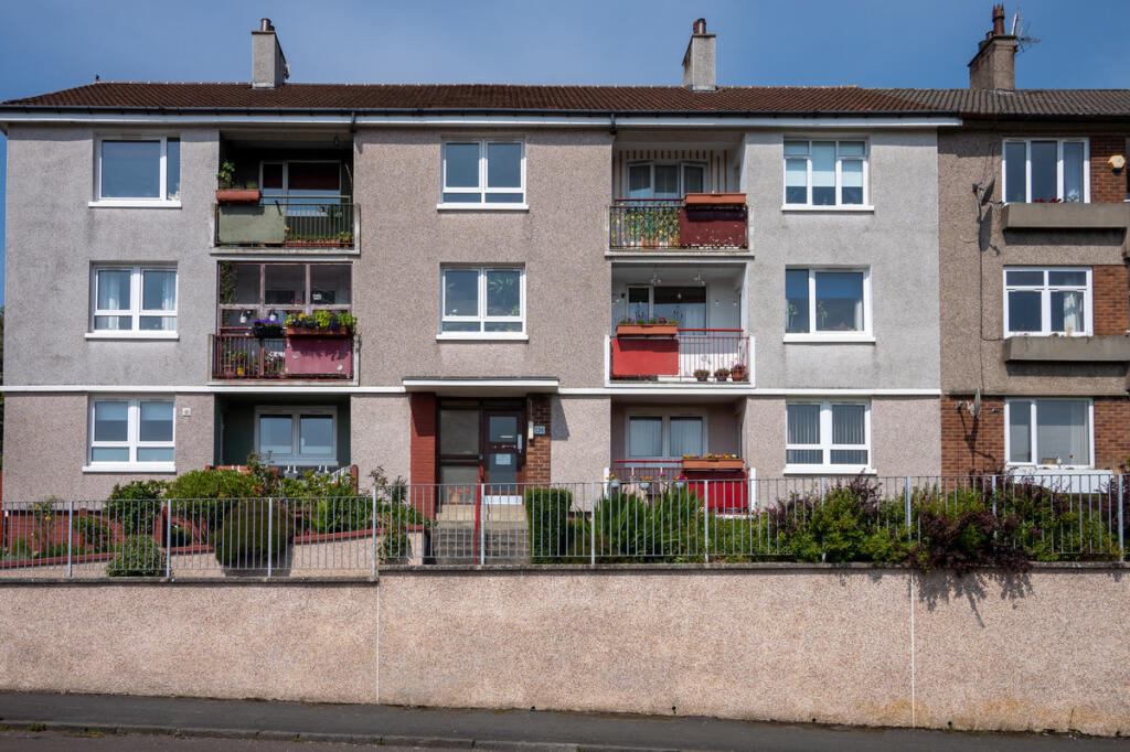 Main image of property: Dundee Drive, Cardonald, G52