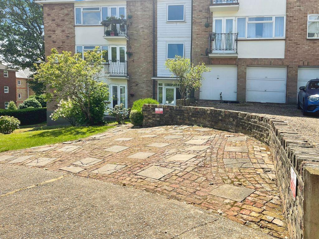 Main image of property: Crown Street, Brentwood, CM14