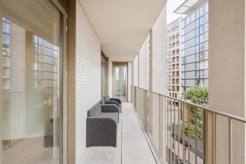 Apartment in London, Westminster, Millbank - More